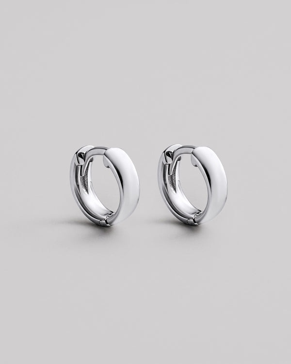 Boucles d'oreilles créoles argentées THE CLASSIC S