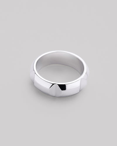 Anello in argento IMPECCIBILE