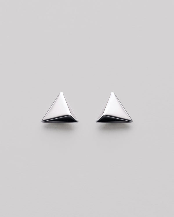 Boucles d'oreilles clous en argent PYRAMIDE