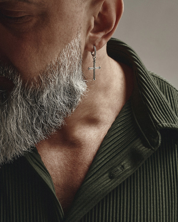 Boucle d'oreille mono en argent CROIX GOTHIQUE