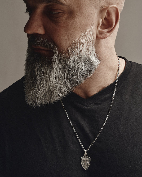 Silver chain PLUTUS