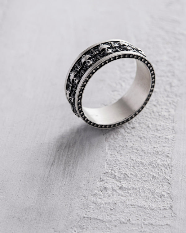 Anello in argento MEMENTO MORI