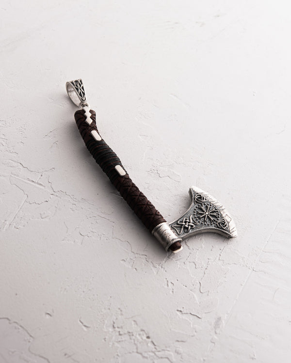Ciondolo in argento ASCIA - ELMO del TERRORE con legno