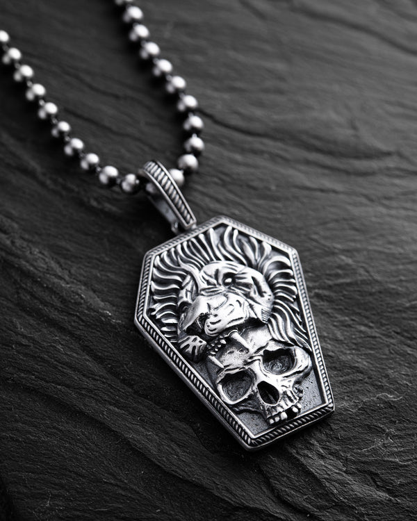 Stříbrný přívěsek MEMENTO MORI
