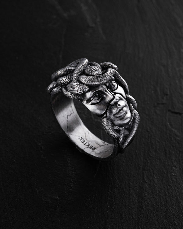 Silberring PATRONA MEDUSA