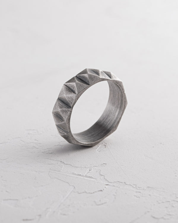 Anello in argento SPECULAR