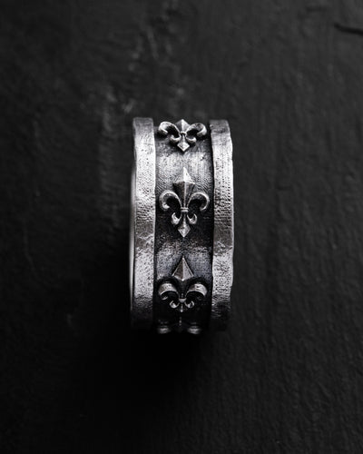 Anello in argento FLEUR DE LIS