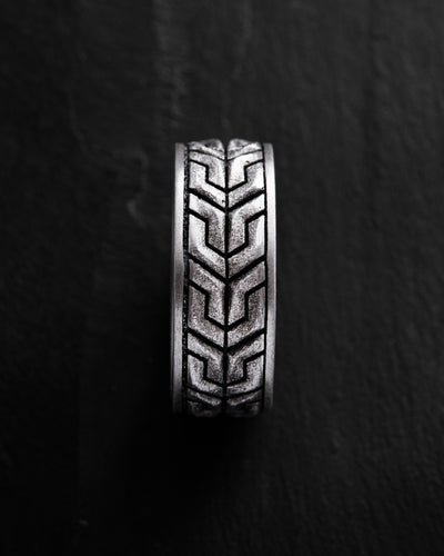 Anello in argento UMBREYTING