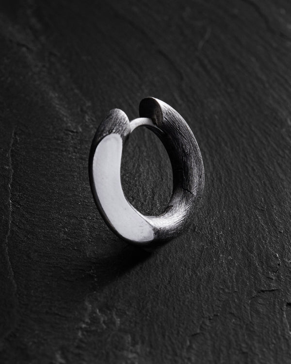 Boucle d'oreille simple en argent MIRROR