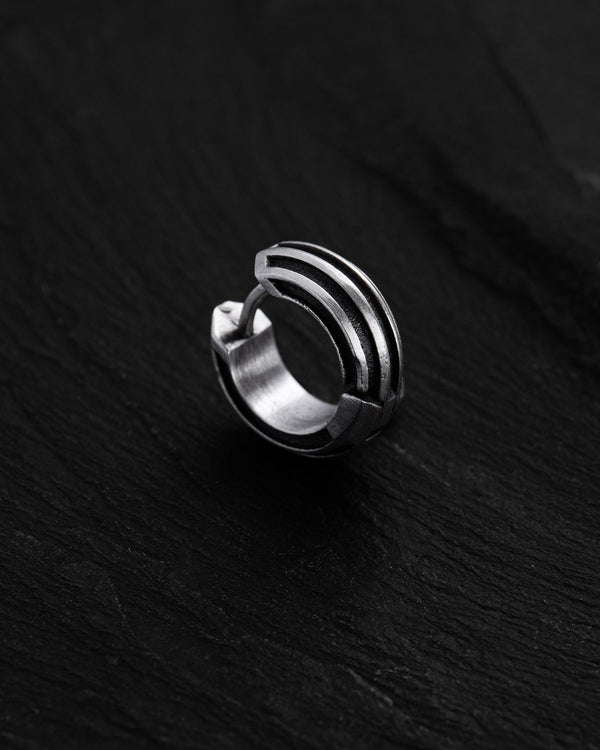 Silberner Ohrring - Ring FOCUS