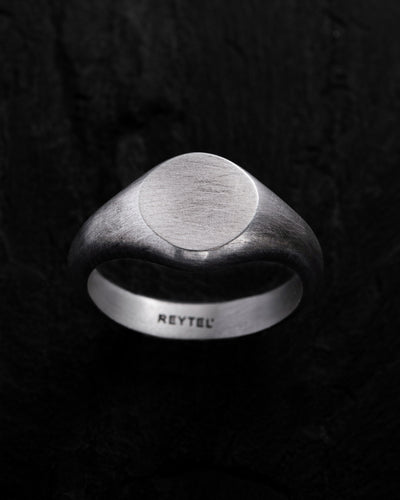 Anello in argento VUOTO