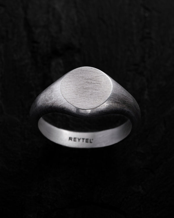 Anello in argento VUOTO