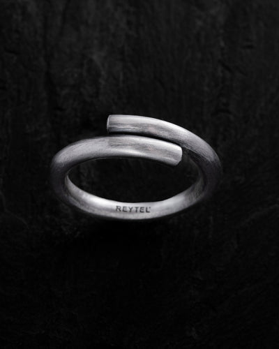 Anello in argento VALG