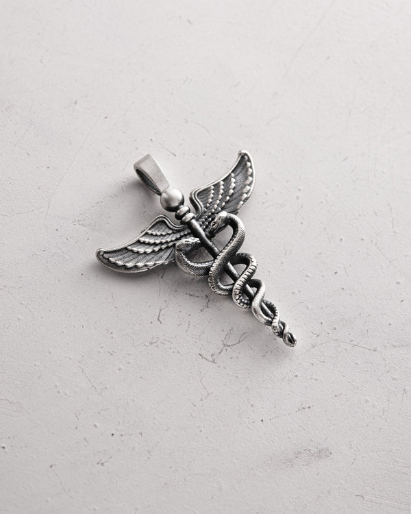 Stříbrný přívěsek CADUCEUS