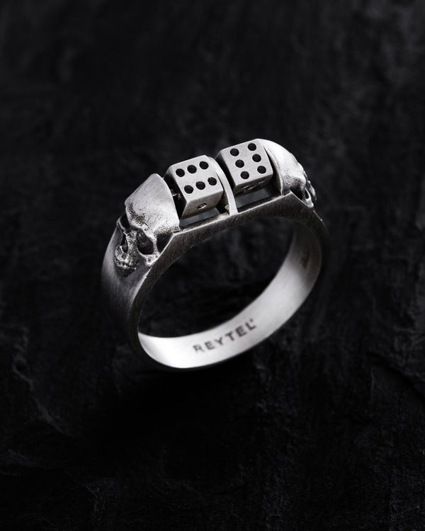 Silver ring ALEA IACTA EST