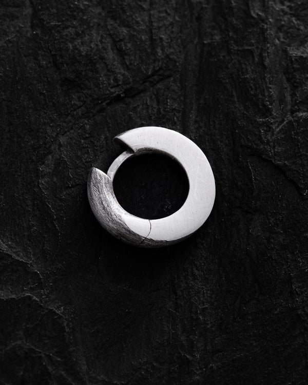 Silver earring - ring RELEASE