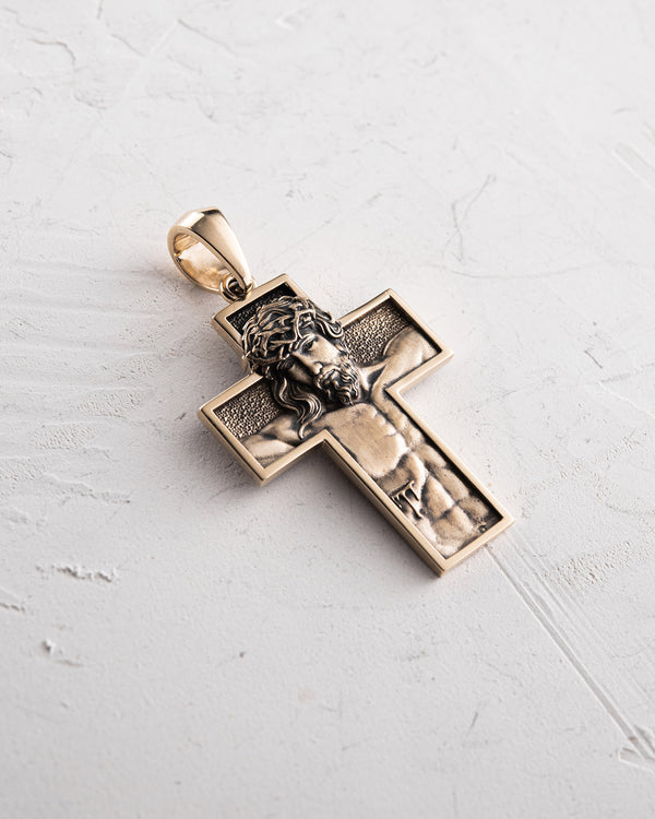 Croce REDENZIONE. GESÙ CRISTO (oro giallo 14k)