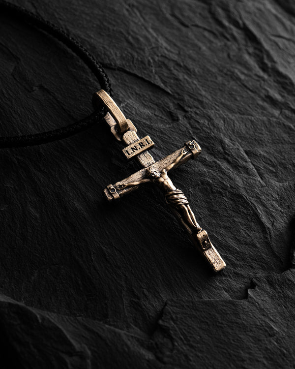 Kreuz KREUZIGUNG JESU. INRI (14 Karat Gelbgold)