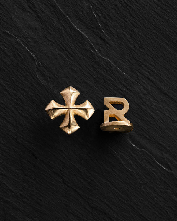 Mono náušnice CROSS PATTÉE (14k žluté zlato)