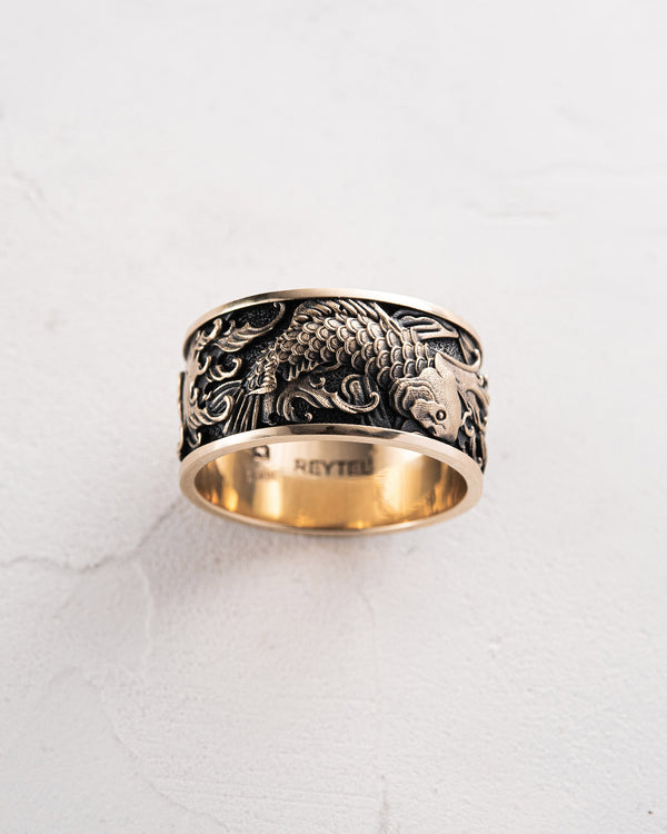 Bague CARPES KOI JAPONAISES ET VAGUES (or jaune 14 carats)