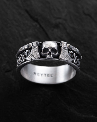Anello in argento GUERRIERO VICHINGO