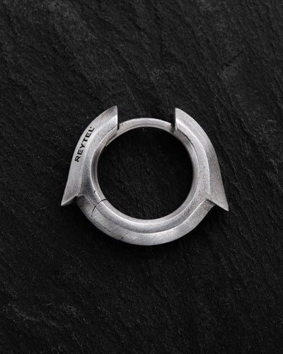 Silver hoop earring IGNEO