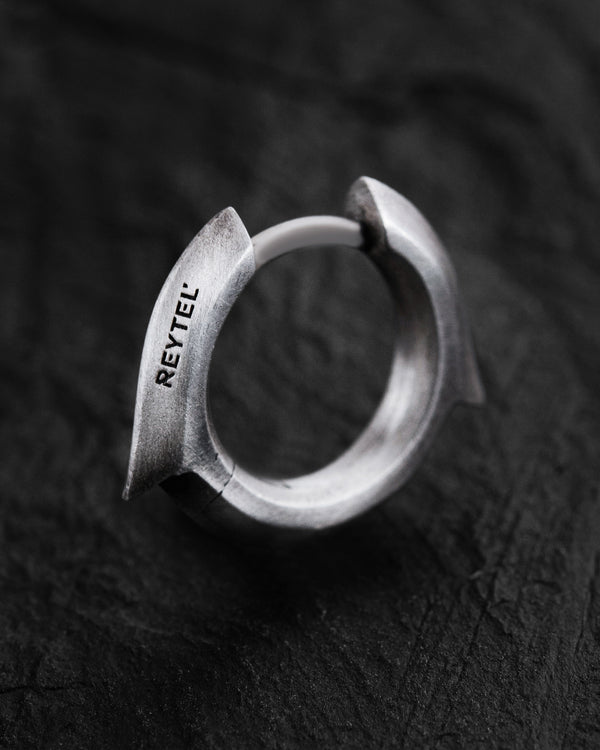 Boucles d'oreilles créoles argentées IGNEO