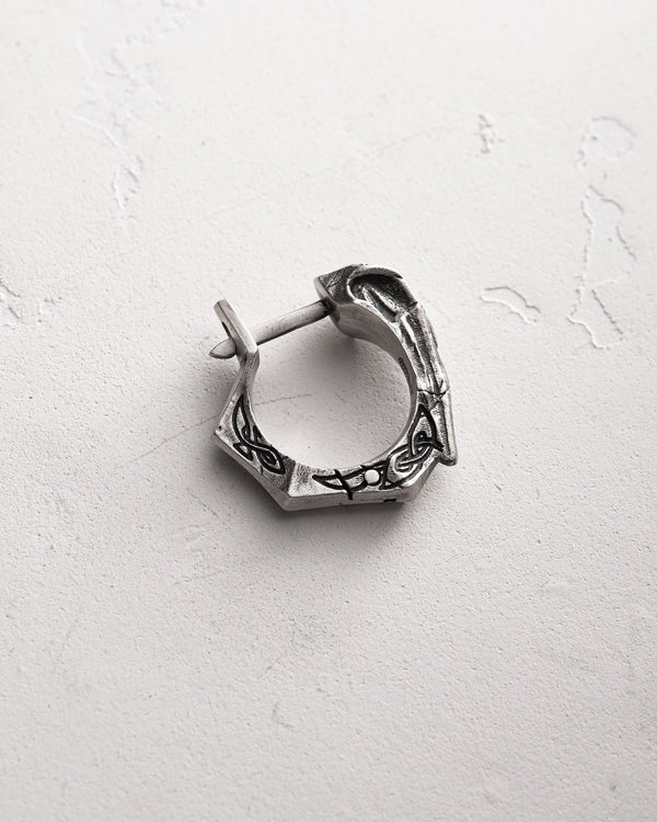 Silver single earring PRIMAL