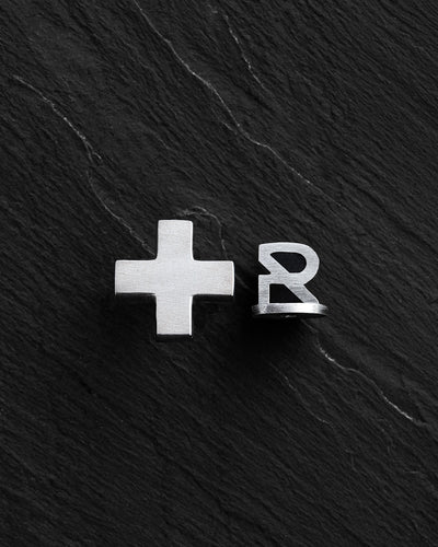 Boucle d'oreille unique en argent STAVROS