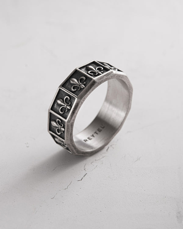 Silver ring FLEUR DE LIS