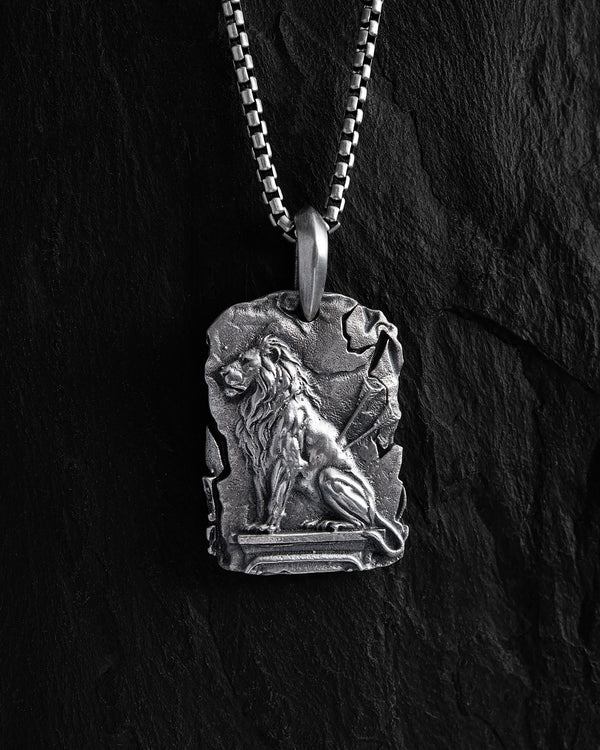 Silver pendant UNBROKEN