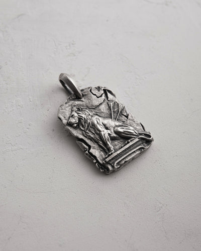 Silver pendant UNBROKEN