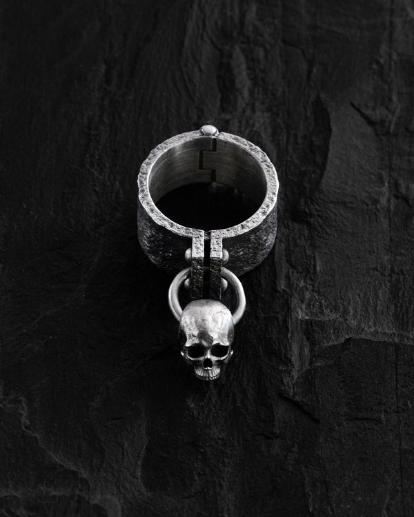 Silver ring REMORSE