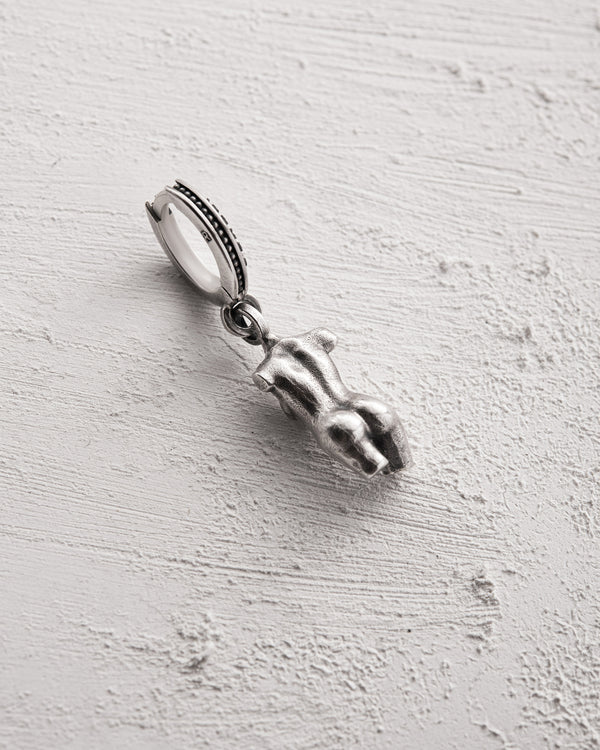 Boucle d'oreille unique en argent VENUSTAS
