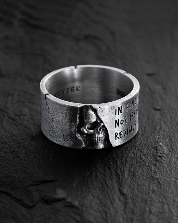 Silver ring REVERTO