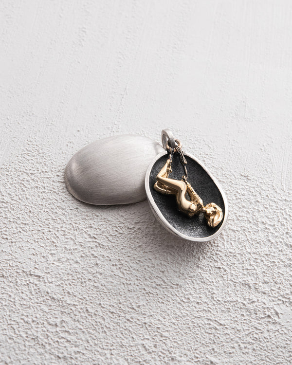 Silver pendant SECRET DESIRE (gold Inlay)