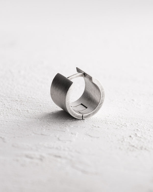 Silver single - earring SOLID