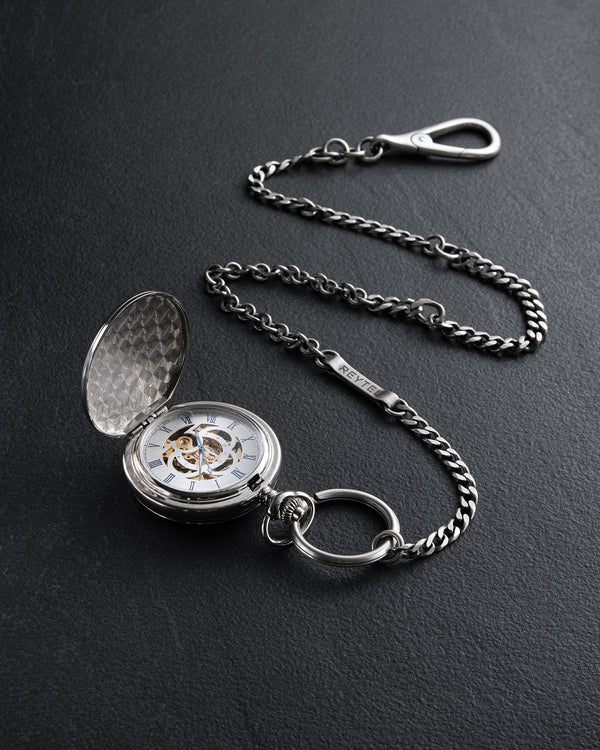 Silver key chain UNBOUND