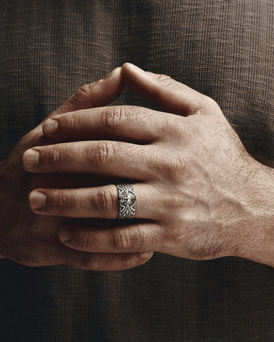 Silver ring RUSTING