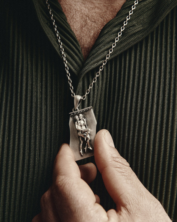 Silver pendant IN BED