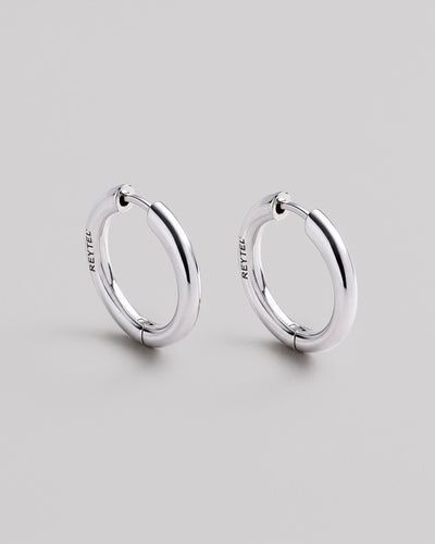 Silver earrings THE HOOP M