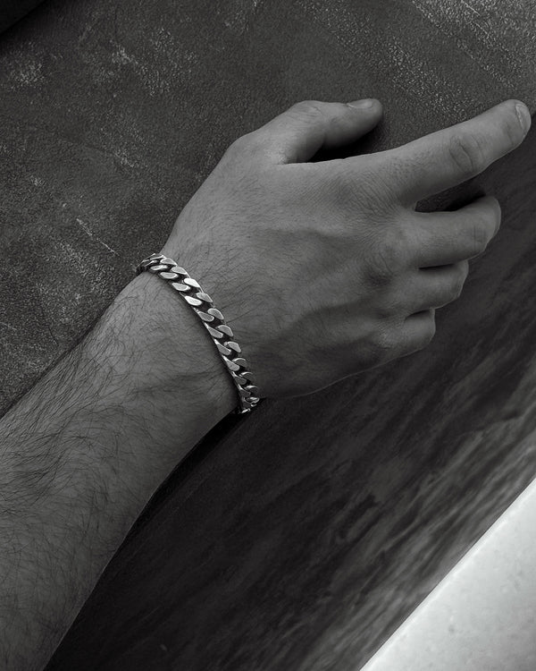 Silberarmband Hartnäckigkeit