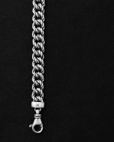 Silberarmband Gepflegt