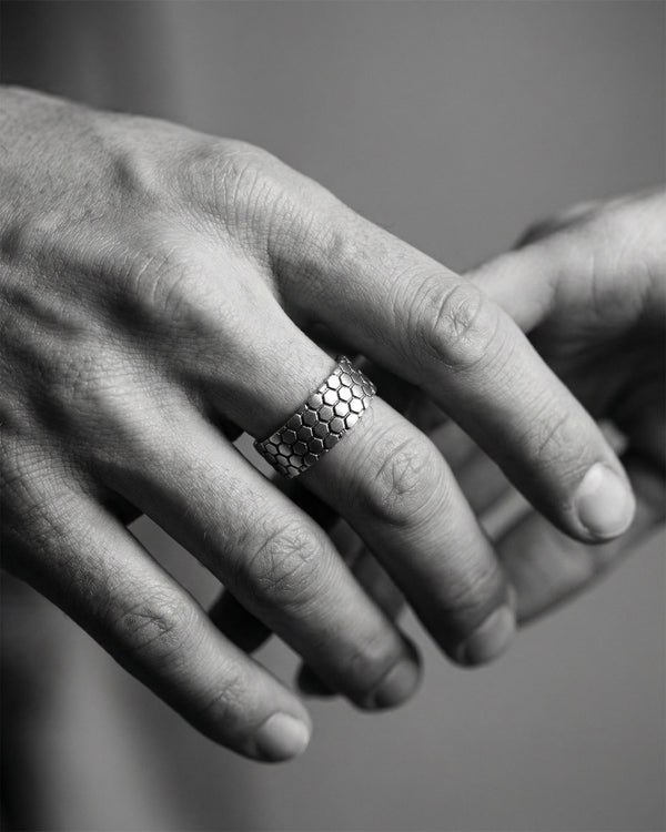 Anello in argento NIDO D'APE