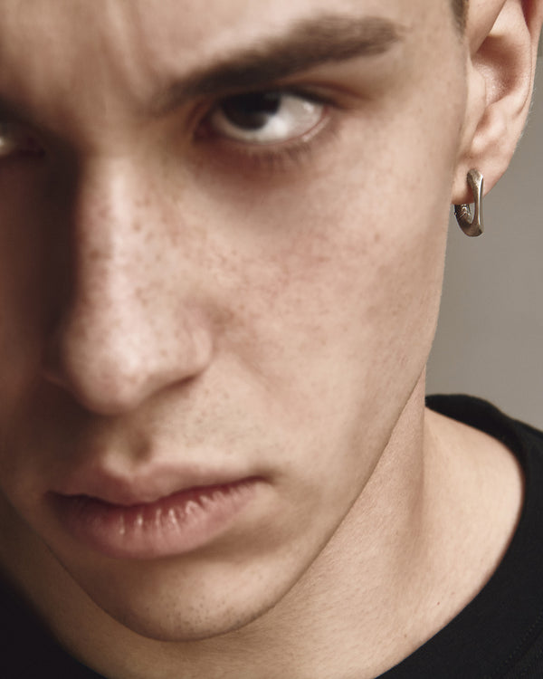 Boucle d'oreille simple en argent MIRROR