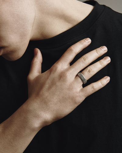 Anello in argento VERTEX