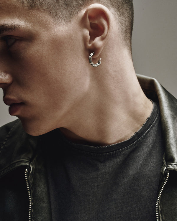 Boucle d'oreille unique en argent SCORPION